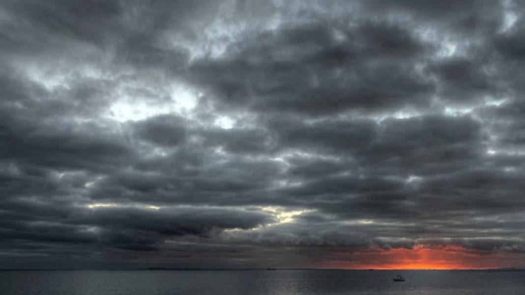 Meteorolojiden sel ve su baskını uyarısı: 12 Kasım 2025 hava durumu ve sıcaklık oranları 9